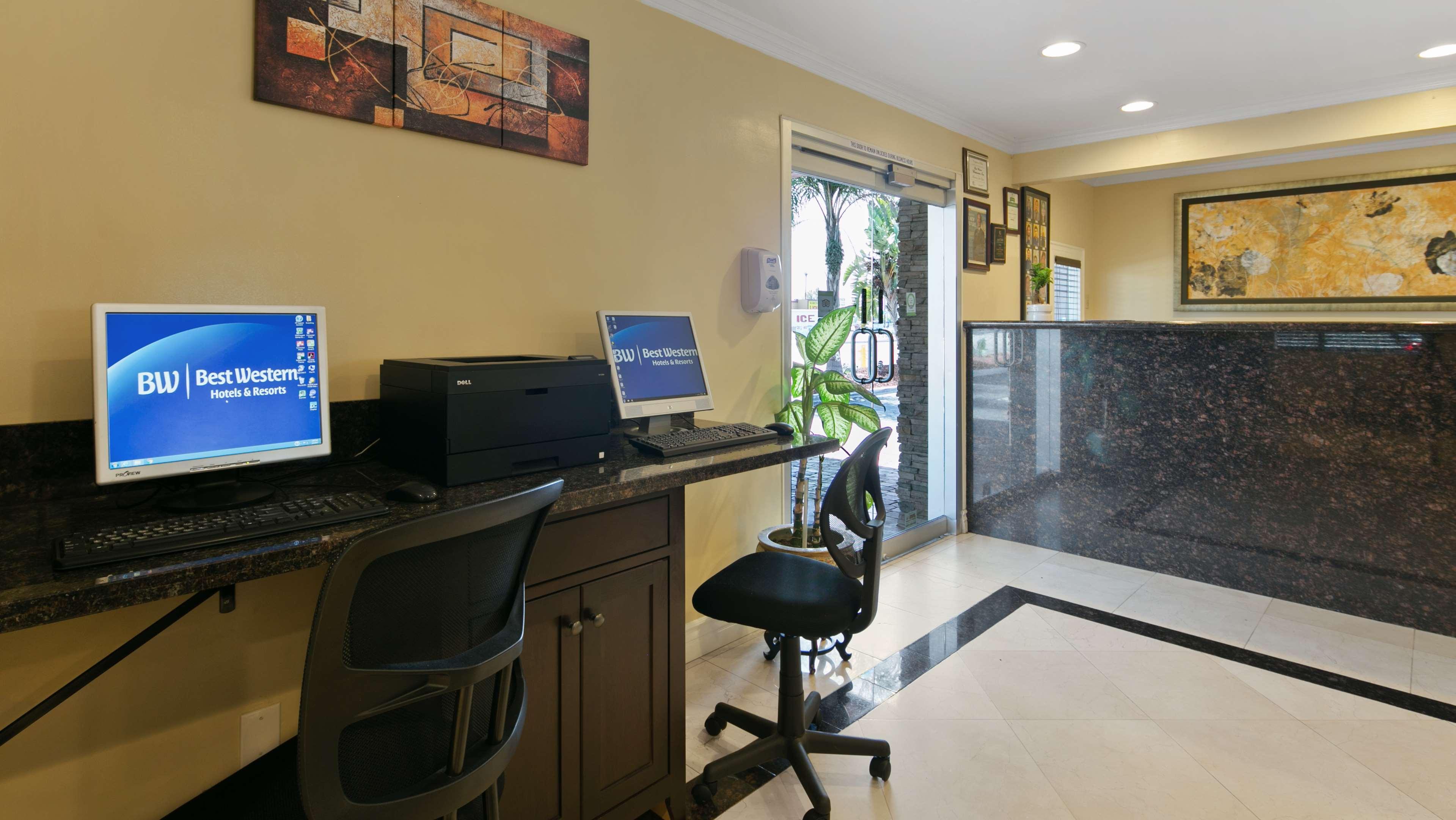 Best Western Westminster Inn Esterno foto